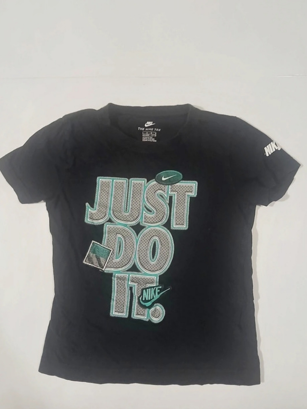 Nike The Nike Tee Graphic Tee Black & Green Boys Medium